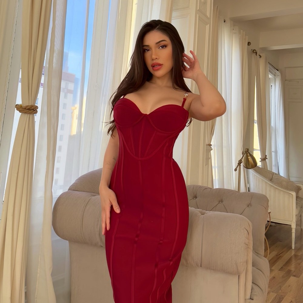 Red bodycon push up dress